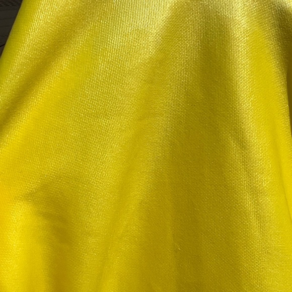 Woman Snow White Costume - Red, Blue, Yellow - Picture 6 of 8